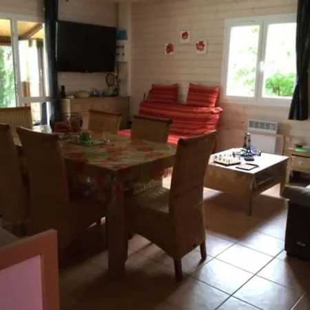 Chalet Vire * Saint-Manvieu-Bocage